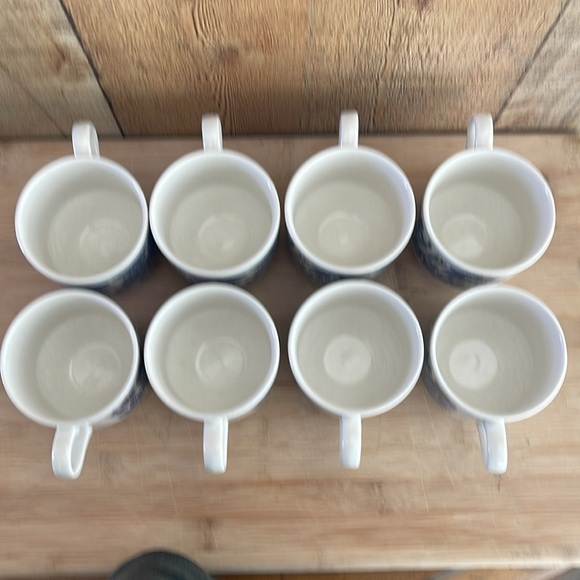 Vintage Churchill BLUE WILLOW Tea Coffee Cups England Staffordshire Transferware - Picture 3 of 10